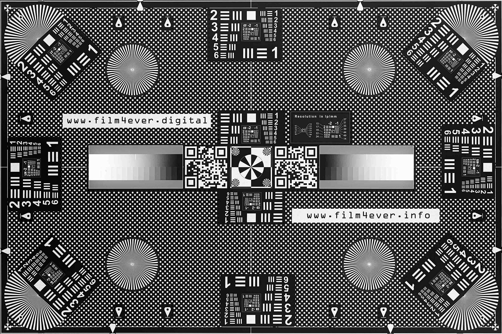 Scan Film Sharp with Vlads Focus Checker. 35 mm High-resolution Calibration T…
